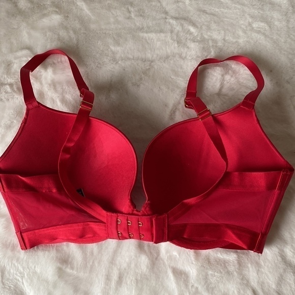 Victoria's Secret Red Lace Bra - Picture 2 of 6